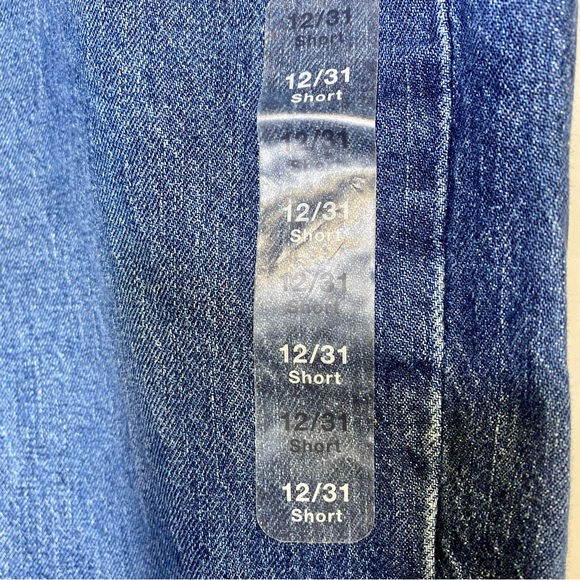 GAP denim high-rise cheeky straight shirt jeans - Picture 6 of 11